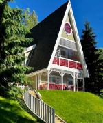 Freeman-4b - двоповерховий апартамент у котеджі з альтанкою та грилем для 6 гостей