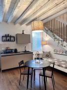 Suite romantica Appartamento a tema Natale in centro storico "Pumpkin Suite" Suite romantica Appartamento a tema Natale in centro storico "Pumpkin Suite"