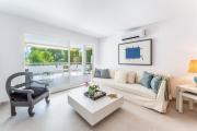 Montegolf renovated flat by Kura Homes