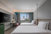 Top Yining