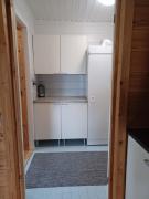 Huipunpuisto B, Pikku-Syötteen hissilippu sekä sähköauton lataaminen sisältyvät vuokraan