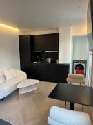 Luxury Apartment Champ de Mars Eiffel Tower