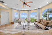 Top Captiva