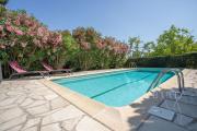 Sumptuous Provencal farmhouse at the foot of the village of Fayence