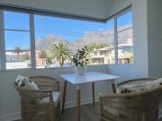 Chic City Studio With Mountain Views-Walk & Explore