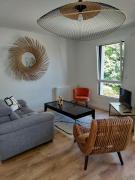 Evasion chic au coeur de la ville et proche plage - Garage privé - Deux chambres