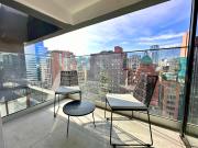 Modernidad y Confort para tu Estancia en el Golf