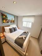 Luxury apartment with sea view