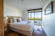Top Dolphin Sands