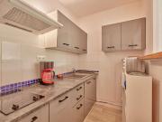 Appartement T2 50m² au centre, Wifi et parking extérieur - FR-1-841-49