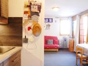 Studio rénové Montchavin proche commerces, pistes, avec balcon - FR-1-329-64