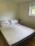 Cottage With A View- 5 Min From Beach