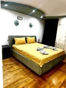 Top Douăzeci şi Trei August