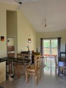 Varca Beach 2BHK App with Swimming Pool