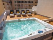 Villa Milano - Jacuzzi Rooftop Lounge with BBQ and Billiard Room