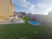 Villa 3 faces piscine climatisée