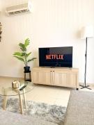 Sunny Pyla Escape with Pool, Tennis & Fast Wi-Fi