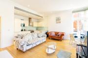 3 Bedrooms Luxurious Apartment in Knightsbridge Harrods 5 minutes