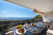 2-Br Apartment Sea View & Pool Cannes Croix des Gardes