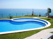 LUJOSO ATICO-DUPLEX FRENTE AL MAR