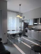 Round garden in Vake