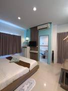 Hotel The Journey Patong New