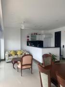 Espacioso Apto en El Cabrero - 2BR, y Gran Balcón