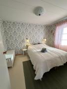 Sunshine Stuga Mörtsjön