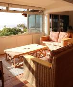 Dorries Sea View Villa