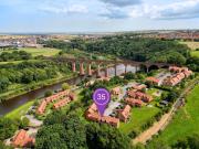 Whitby Cottage and Pool - Cinder Track Walks