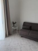 Top Naples