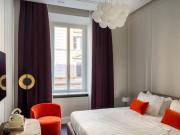 Golden House Vatican - Rienzo