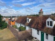 Cozy One-Bedroom Cottage in Great Tey