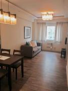 Rustic 1 BR Apartment Poolside View