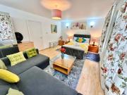 Beautiful Studio Apartment On Edgware Road Beautiful Studio Apartment On Edgware Road