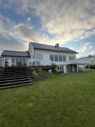 Hybel leilighet på Rosanes, Teie