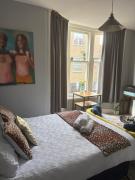 Studio 13 Brighton Studio 13 Brighton