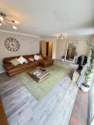 Trumpington Glasshouse Retreats