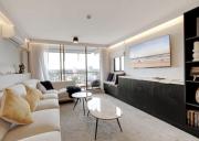 Luxury 3BR Tower Views & Elegance Surfers CBD