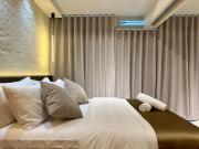 Stylish 1BR with balcony inside BGC at Uptown Parksuites - 20d