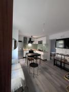 Modern Seaside Apartment - PFC