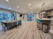 Spacious 3 bedroom unit with backyard and parking just 10 minutes from Rodeo Dr and attractions!