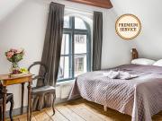 Historisk takvåning i gamla stan