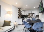 Boughton House by Guestz