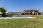 Villa Assisi by PosarelliVillas