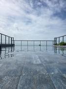 Legacy 417 Poucos passos do mar