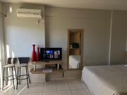 Flat com Piscinas Termais e Área de Lazer Completa