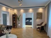 Bright apartment with parking near Schönbrunn