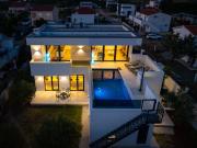 Villa AP with Pool Zadar Nin