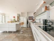 Maison familiale calme avec piscine sécurisée - FR-1-835-32